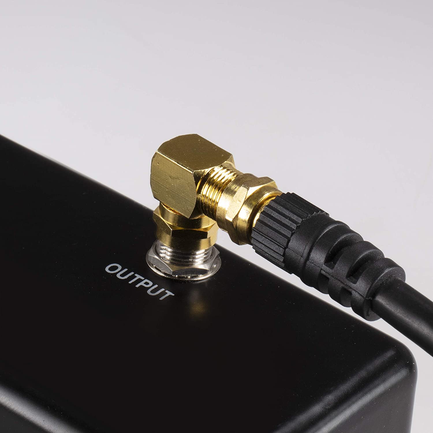 Gold Coaxial Cable Right Angle Connector - 25 Pack - for Tight Corners and Flat Panel TV Mounting - 90 degree F Type Adapter for Coax Cable and Wall Plates